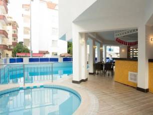 Cleopatra Golden Beach