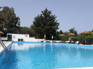 Calanica Resort