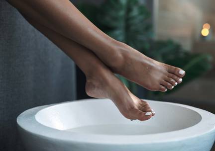 Pedicurebehandeling + evt. gellak (30 of 45 min)