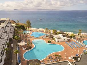 Sandos Papagayo Beach Resort