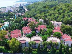 Queen's Park Goynuk Hotel