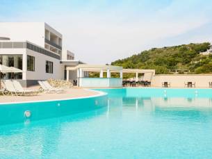 Evita Hotel Resort