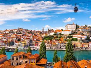 Proef de magie van Porto! ???? Luxueus genieten met de metro &eacute;n de highlights om de hoek