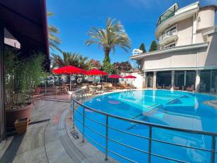 Grand Ata Park Hotel