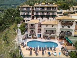 Enetiko Resort