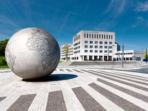Vienna House by Wyndham Ernst Leitz Wetzlar