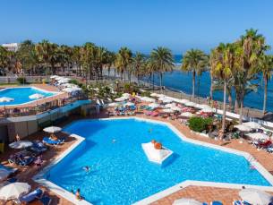 Genieten aan het strand van Tenerife, incl. vlucht, transfer en ontbijt, halfpension of all-inclusive