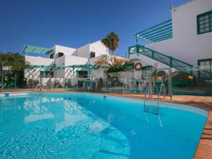 8 daagse vliegvakantie naar Celeste in costa teguise, canarische eilanden