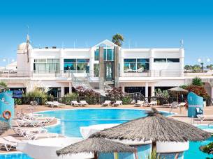 8 daagse vliegvakantie naar HL Club Playa Blanca in playa blanca, canarische eilanden