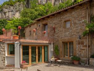 Fairy-Tale Apartment From 17th Centu