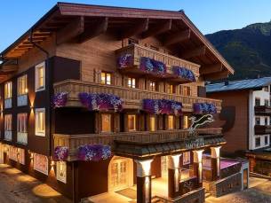 Hotel Panther 'A - Extra ingekocht