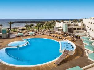 Hotel HD Beach Resort En Spa