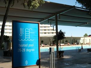 Nirvana Cosmopolitan