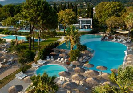 Hotel Ninos Grand Beach Resort