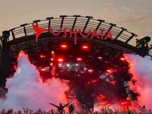 Combineer Ibiza met Ushua&iuml;a Ibiza met Dimitri Vegas & Like Mike Incl. vlucht, overnachtingen en optioneel ontbijt en transfer