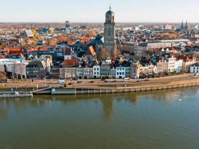 Ontdek de parel van de IJssel Deventer vanuit een 4*-hotel incl. ontbijt en NS treinretour
