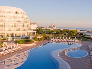 Hotel Gold Island Selected