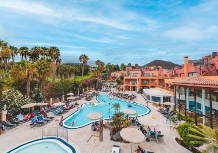 Villa Mandi Golf Resort