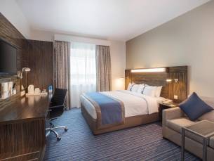 Holiday Inn Express Dubai Safa