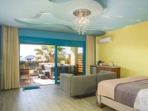 Hotel Haven Beach