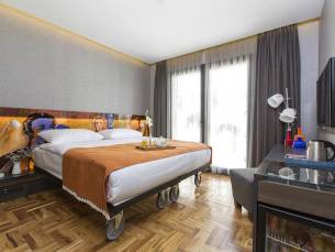 Lampa Design