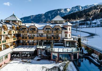 Tevini Dolomites Charming Hotel