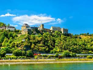 Langs burchten en kastelen met mps Johann Strauss