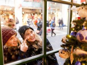 Beleef de kerstmagie in Düsseldorf met een verblijf midden in het centrum incl. ontbijt