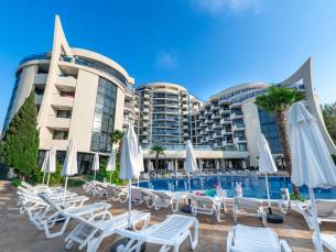 Zenith Hotel