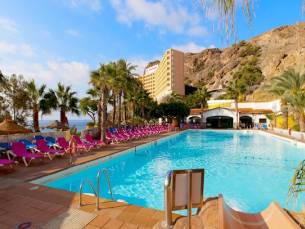 Mirador del Cabo Affiliated by Senator