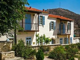 The Library Hotel & Wellness Resort