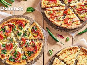 1, 5 of 10 pizza('s) (25 cm) bij Domino's