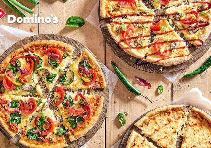 1, 5 of 10 pizza('s) (25 cm) bij Domino's