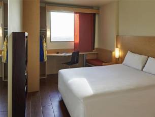Ibis Cancun Centro Hotel