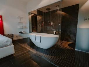 EXCLUSIEVE DEAL⚡ Stijlvol genieten in het hart van Nijmegen! Overnacht in een prachtig boetiekhotel aan de Oranjesingel incl. ontbijt & late check-out