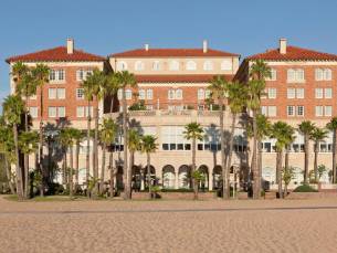 Casa Del Mar