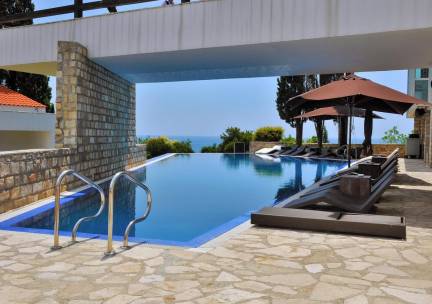 Avala Resort