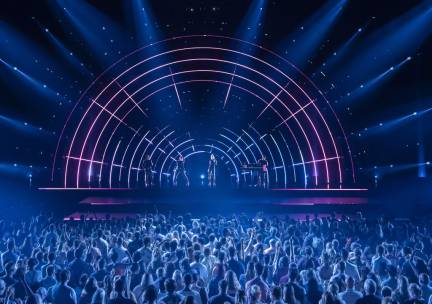 ABBA Voyage! H&eacute;t muziekfenomeen in Londen incl. vlucht, hotel, concerts en optioneel ontbijt