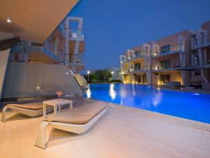 Eden Roc Resort Hotel