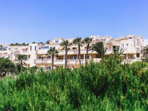 R2 Maryvent Beach Apartment