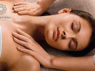 Rug-, nek- en schoudermassage (60 min) of ontspanningsmassage (90 min)