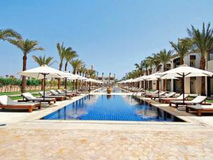 Reef Oasis Beach Resort