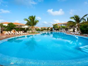 Melia Tortuga Beach Resort & Spa