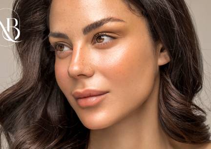 Dermaplaning of wenkbrauwbehandeling naar keuze