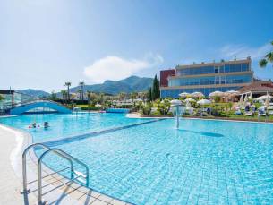 Vakantiepark Loano 2 Village