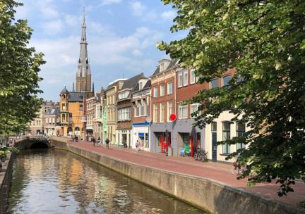 Verblijf in een 4*-hotel in hartje Leeuwarden incl. ontbijt en NS treinretour