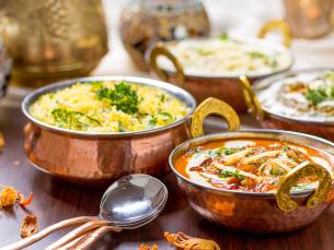 Thuisbezorgd of afhalen: Indiaas 2-gangen keuzediner + blikje fris