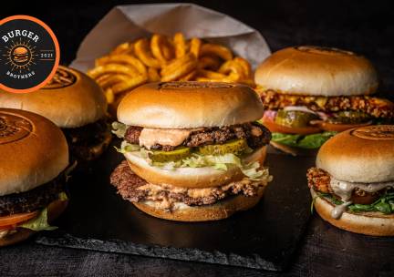 Burger + twisterfriet + frisdrank naar keuze om af te halen