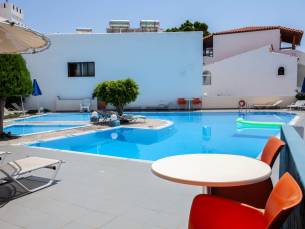 Myrtis & Porto Plakias