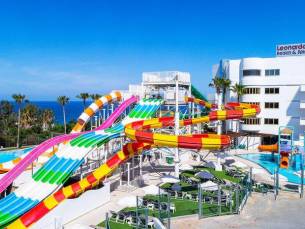 Leonardo Laura Beach